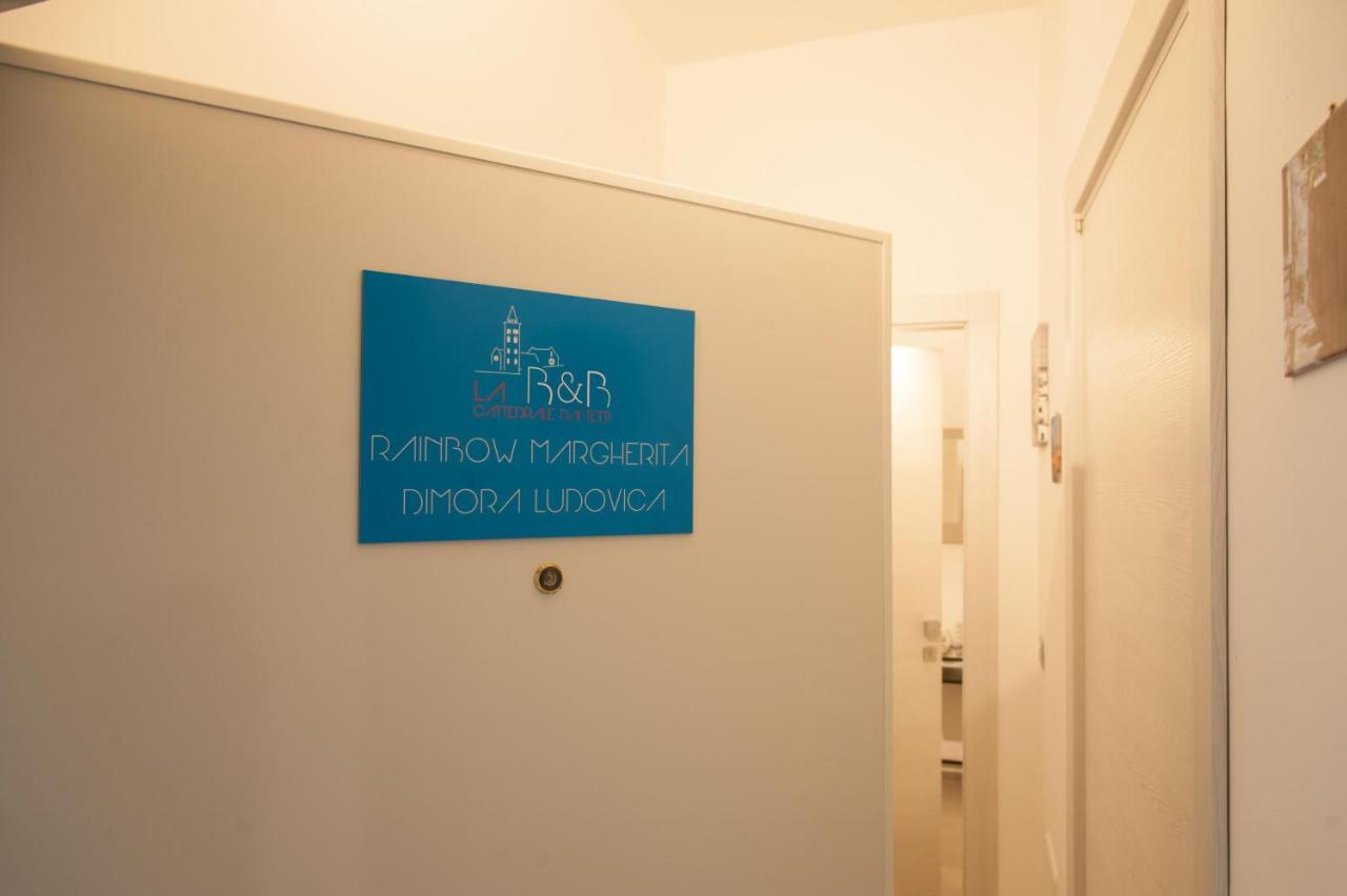 La Cattedrale Dai Tetti Bed & Breakfast Trani Eksteriør bilde