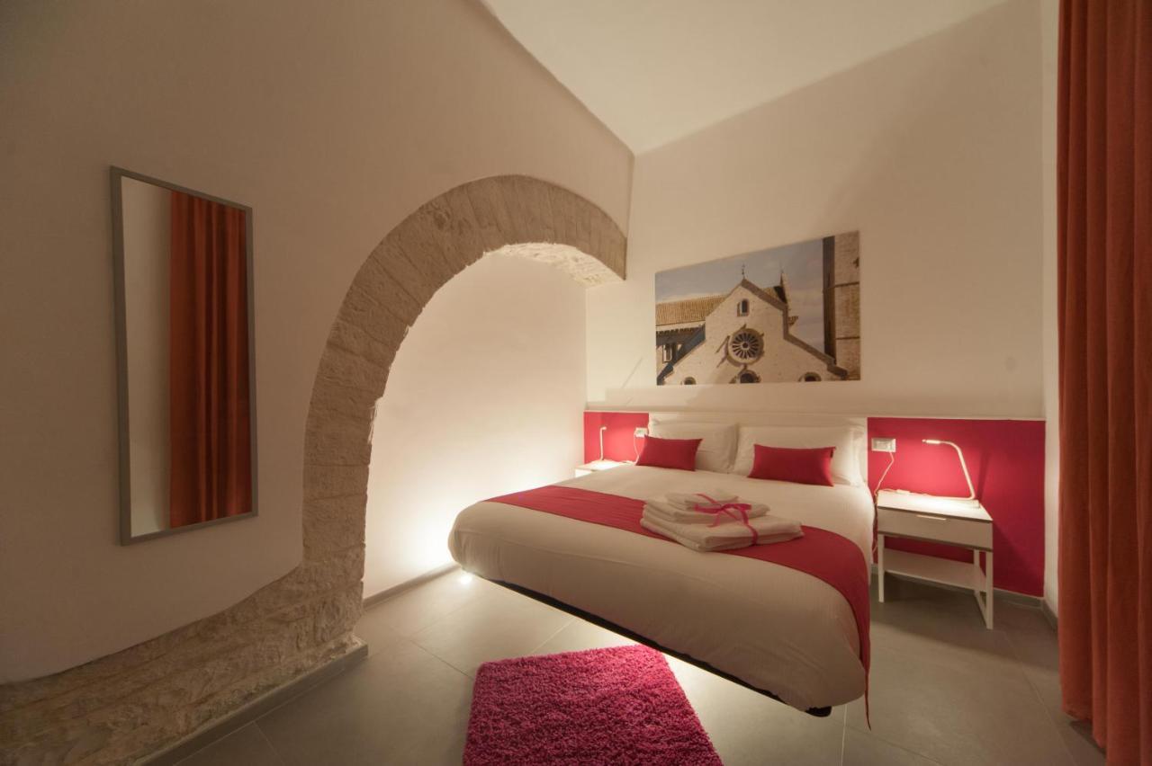 La Cattedrale Dai Tetti Bed & Breakfast Trani Eksteriør bilde