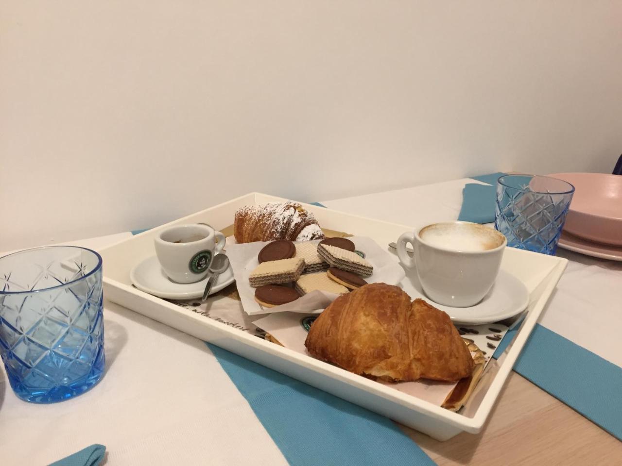 La Cattedrale Dai Tetti Bed & Breakfast Trani Eksteriør bilde